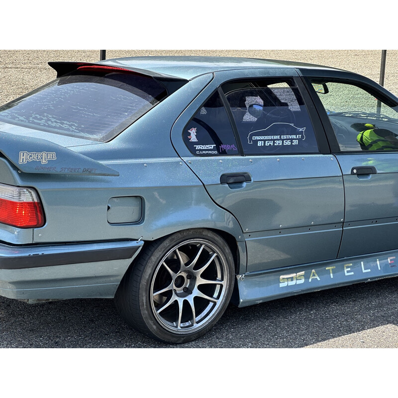 \u0022Felony\u0020Style\u0022\u0020Wide\u0020Bodykit\u0020for\u0020BMW\u0020E36\u0020Sedan